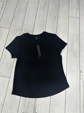 Tahari Black Short Sleeve Crewneck Tee